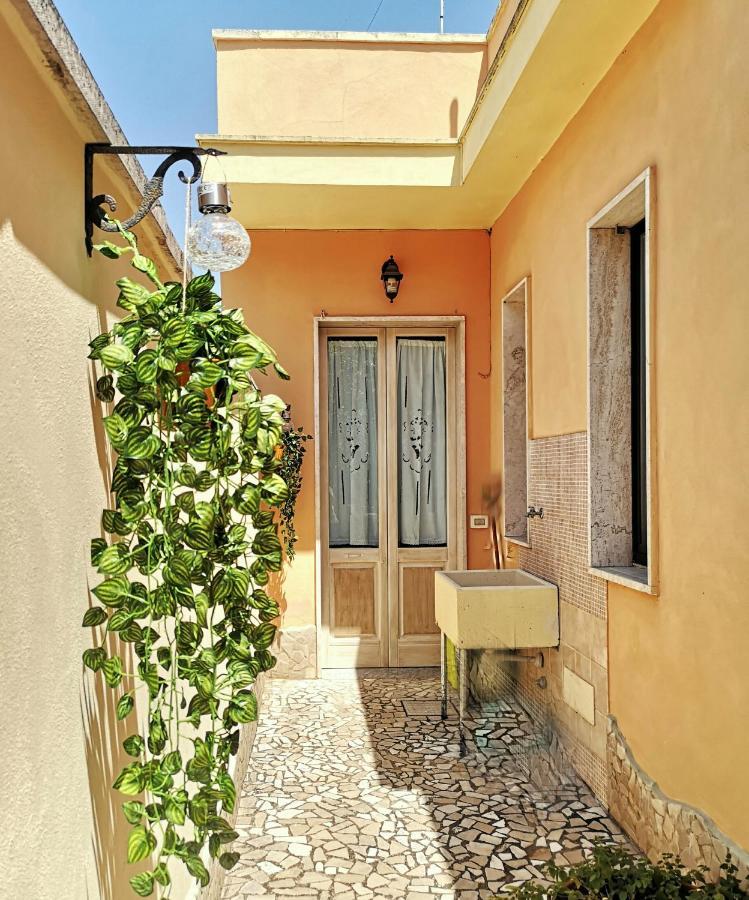 La Casina Di Vanni - Casa Vacanza Nel Cuore Del Salento Arnesano Εξωτερικό φωτογραφία